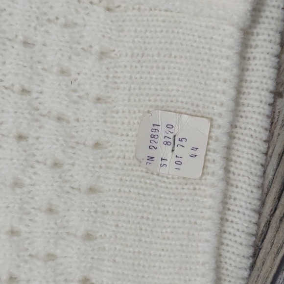 Montgomery Ward Vtg 80s White Sweater Vest Size 44 - Picture 2 of 4